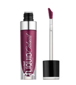 Wet N Wild Rossetto Liquido Metallic MegaLast Catsuit E961A: Acai So Serious